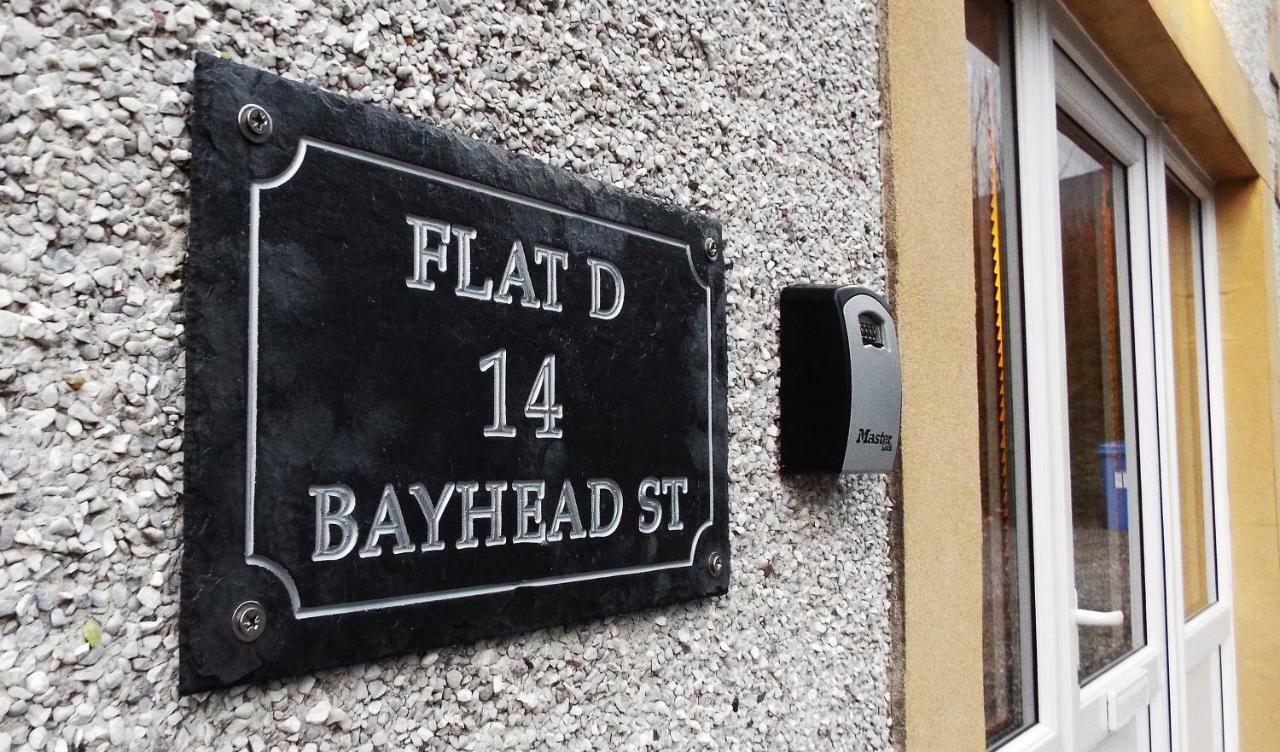 Flat 14d Bayhead * Stornoway (Isle of Lewis)